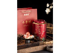 為什么柑橘與普洱茶會(huì )結合在一起制成柑普茶？這種搭配有何獨特之處？